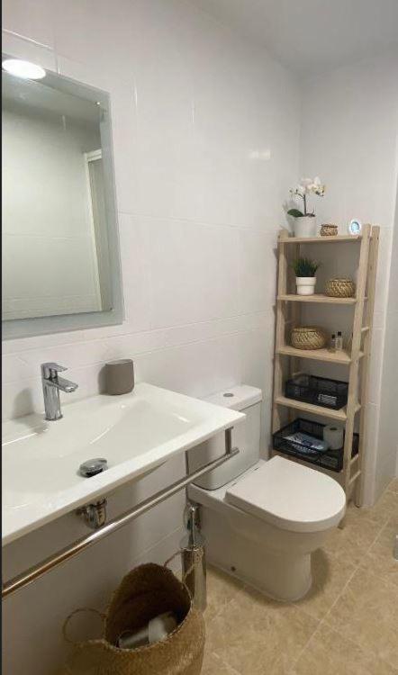 Centrico Apartamento Con Todo A Estrenar En La Playa Santa Pola Dış mekan fotoğraf